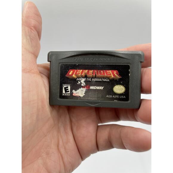 Defender Saving The Human Race Game Boy Advance 2002 Cartridge Only - Picture 1 of 3